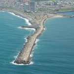 Aerial-view-of-the-Port-of-East-London-dolos-breakwater-and-harbour-taken-in-December_Q320.jpg